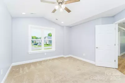 4218 Enoch Drive, Charlotte, NC 28269 - Photo 22