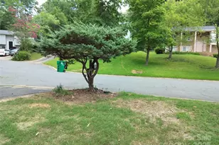 1216 Ogden Pl, Charlotte, NC 28213 - Photo 30