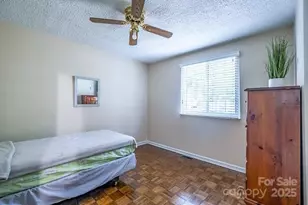 1216 Ogden Pl, Charlotte, NC 28213 - Photo 18