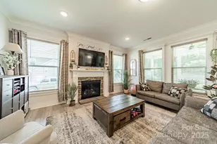 849 Yucatan Dr, Waxhaw, NC 28173 - Photo 2