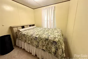 492 Chestnut Mountain Rd, Spruce Pine, NC 28777 - Photo 14