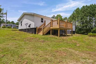 147 Xienghone Rd, Mount Gilead, NC 27306 - Photo 6
