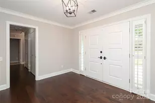 4350 Old Saybrook Ct, Charlotte, NC 28211 - Photo 4