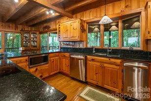 163 Tweetys Knoll, Burnsville, NC 28714 - Photo 16