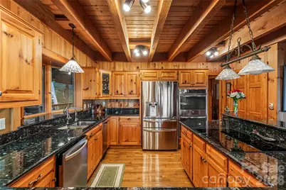 163 Tweetys Knoll, Burnsville, NC 28714 - Photo 16