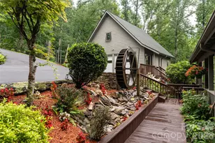 163 Tweetys Knoll, Burnsville, NC 28714 - Photo 8