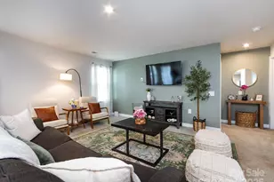 4231 Mackinnon Dr, Charlotte, NC 28214 - Photo 8