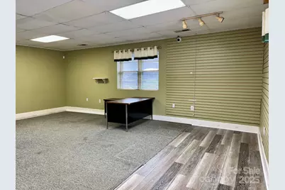 618 N Salisbury Avenue, Spencer, NC 28159 - Photo 2