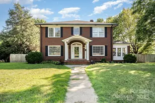 761 N Center St, Statesville, NC 28677 - Photo 4