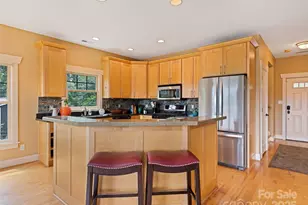 32 Grandview Dr, Asheville, NC 28806 - Photo 12