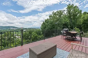 32 Grandview Dr, Asheville, NC 28806 - Photo 2