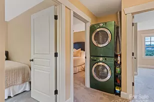 32 Grandview Dr, Asheville, NC 28806 - Photo 20