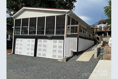 122 Maple Street, New London, NC 28127 - Photo 38