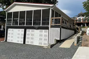 122 Maple St, New London, NC 28127 - Photo 38