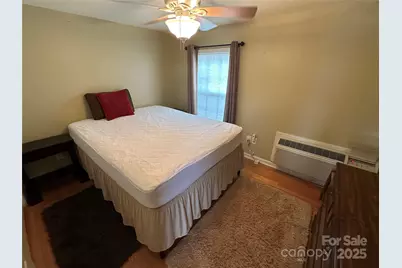 122 Maple Street, New London, NC 28127 - Photo 14