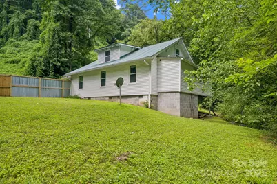 12730 Highway 19W Highway W, Bryson City, NC 28713 - Photo 4