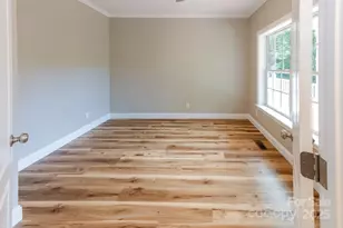 402 Sweetbriar Rd N, Lake Lure, NC 28746 - Photo 18