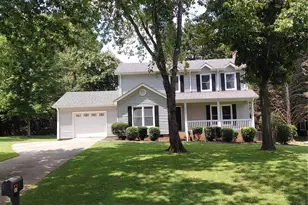 2615 Bayberry Ct, Gastonia, NC 28056 - Photo 2