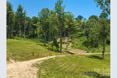 620 Dancing Bear Drive #195, Hendersonville, NC 28792 - Photo 14