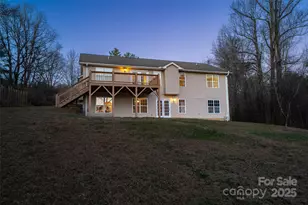 151 Willard Ln, Hendersonville, NC 28792 - Photo 2