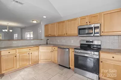 2723 Rozzelles Landing Drive, Charlotte, NC 28214 - Photo 14