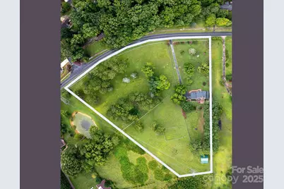 11215 Idlewild Road, Matthews, NC 28105 - Photo 2