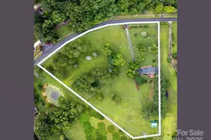 11215 Idlewild Rd, Matthews, NC 28105 - Photo 2