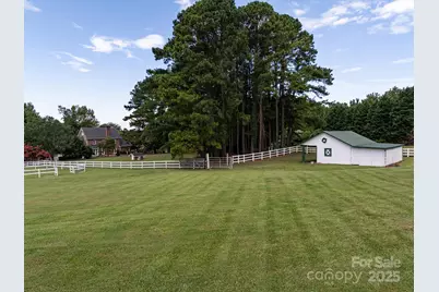 11215 Idlewild Road, Matthews, NC 28105 - Photo 38