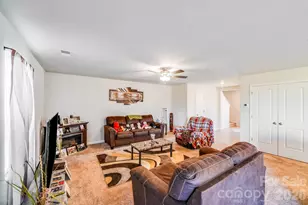 611 Maddox Dr, Shelby, NC 28152 - Photo 10