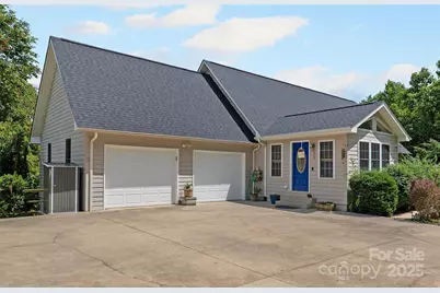 15 Willow Knolls Drive, Weaverville, NC 28787 - Photo 2