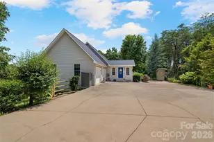 15 Willow Knolls Dr, Weaverville, NC 28787 - Photo 4