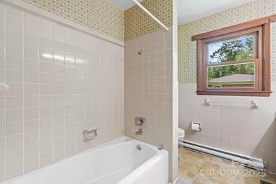 3195 Meadowbrook Street, Valdese, NC 28690 - Photo 24