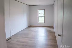 1909 Parkwood Dr, Lenoir, NC 28645 - Photo 16