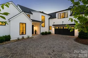 320 Flowering Vine Ct, Asheville, NC 28803 - Photo 2