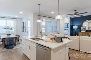 8629 Chagrin Dr, Cornelius, NC 28031 - Photo 6