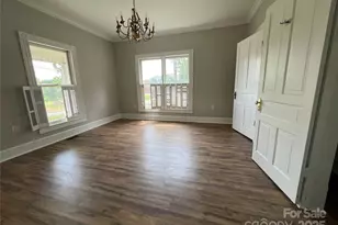 171 N Mitchell St, Rutherfordton, NC 28139 - Photo 18