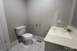 171 N Mitchell St, Rutherfordton, NC 28139 - Photo 26