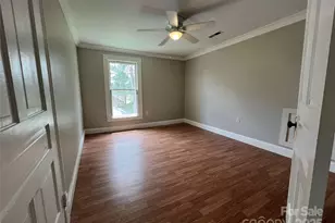 171 N Mitchell St, Rutherfordton, NC 28139 - Photo 22