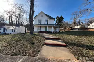 171 N Mitchell St, Rutherfordton, NC 28139 - Photo 4