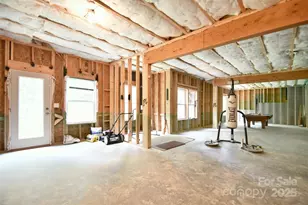 1310 Bershire Ln, Charlotte, NC 28262 - Photo 36