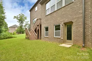 1310 Bershire Ln, Charlotte, NC 28262 - Photo 40