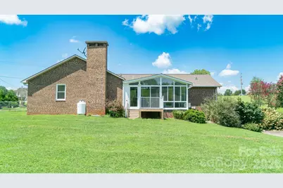 1633 Jamestown Road, Morganton, NC 28655 - Photo 30