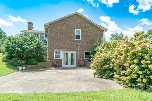 1633 Jamestown Rd, Morganton, NC 28655 - Photo 32