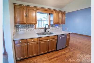 1633 Jamestown Road, Morganton, NC 28655 - Photo 8