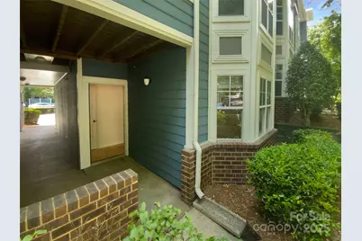 2210 Sumner Green Avenue #H, Charlotte, NC 28203 - Photo 10