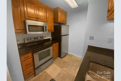 2210 Sumner Green Avenue #H, Charlotte, NC 28203 - Photo 16