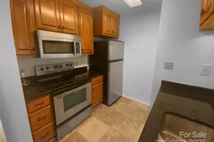 2210 Sumner Green Ave, Charlotte, NC 28203 - Photo 16