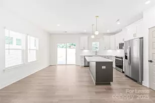 2015 Wilson Ave, Charlotte, NC 28208 - Photo 6