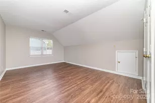 3936 Yorkford Dr, Charlotte, NC 28269 - Photo 14