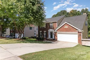 3936 Yorkford Dr, Charlotte, NC 28269 - Photo 2